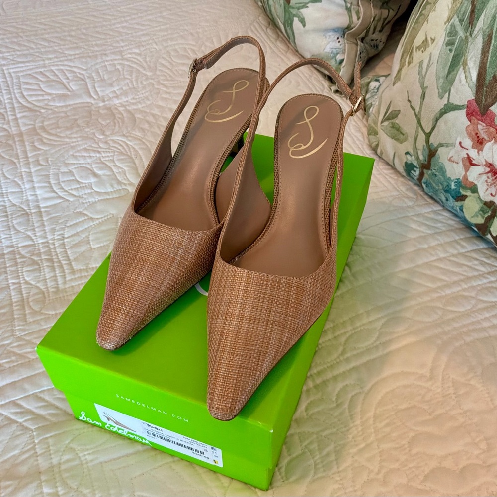 Sam Edelman Raffia Buffton sling back. Size 8